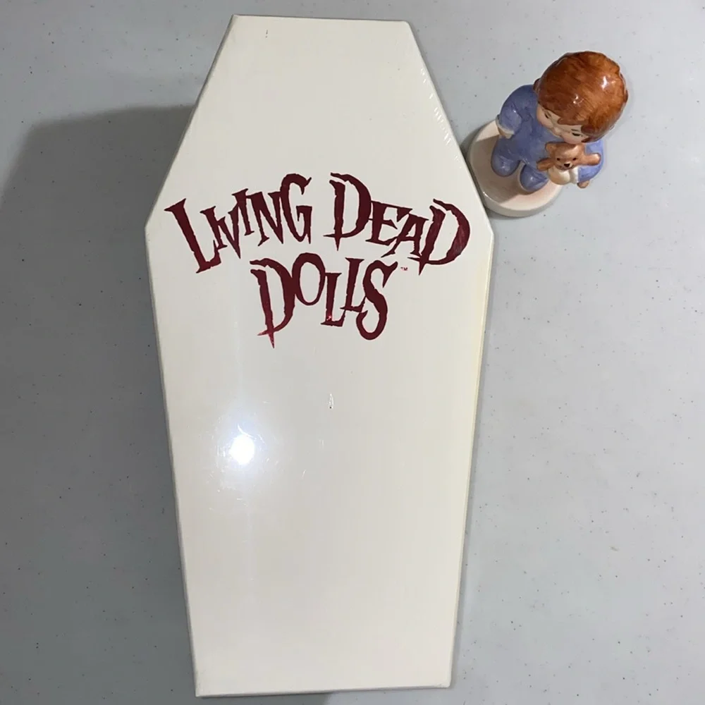 Living Dead Dolls NOHELL Blonde
